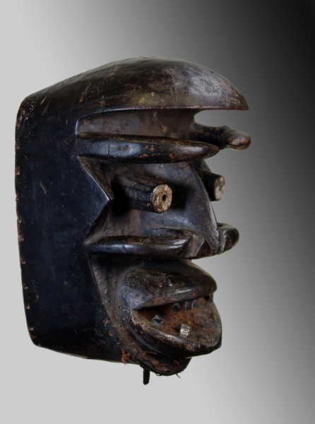 Masque Bété. Côte d'Ivoire . 